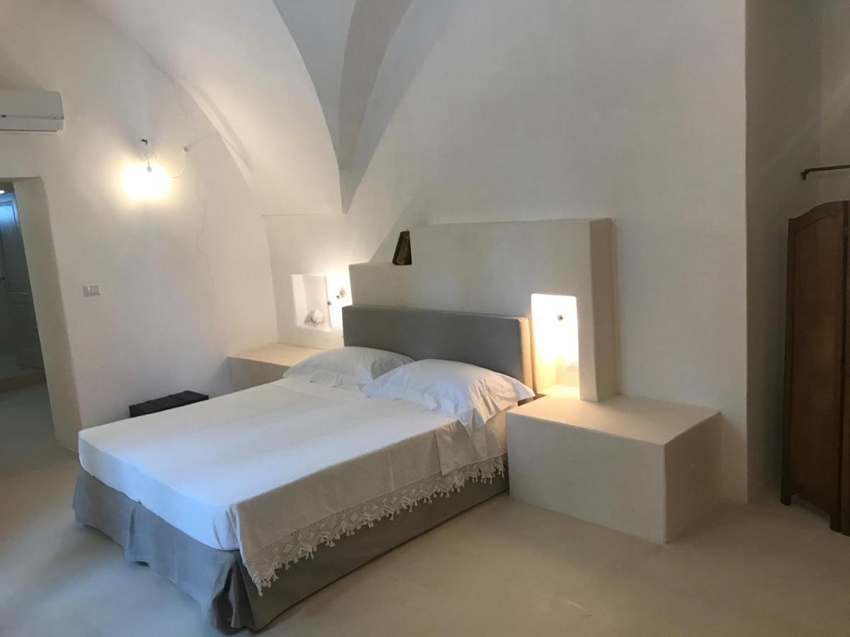 Tenuta Castelle Cutrofiano Exteriör bild