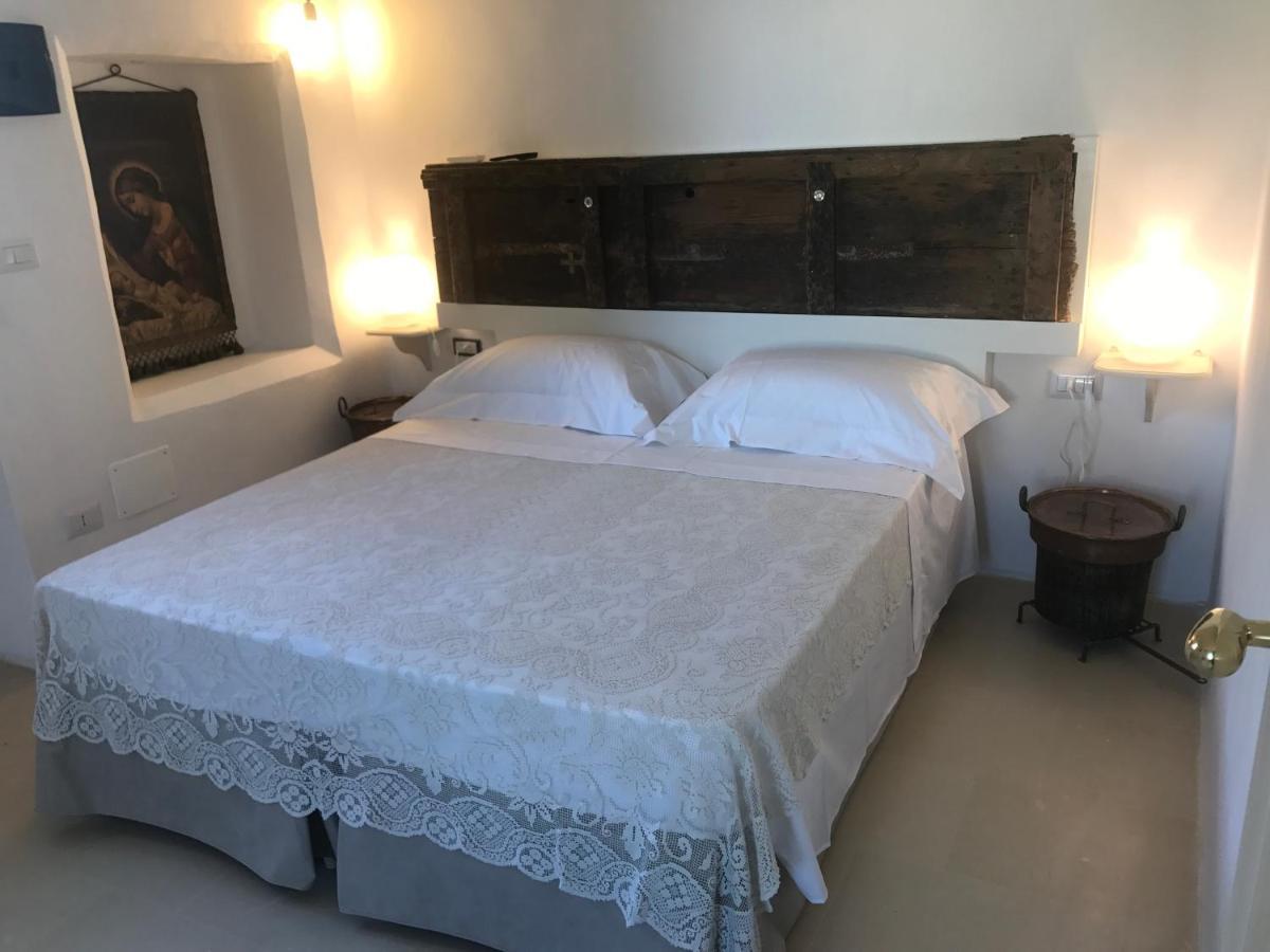 Tenuta Castelle Cutrofiano Exteriör bild
