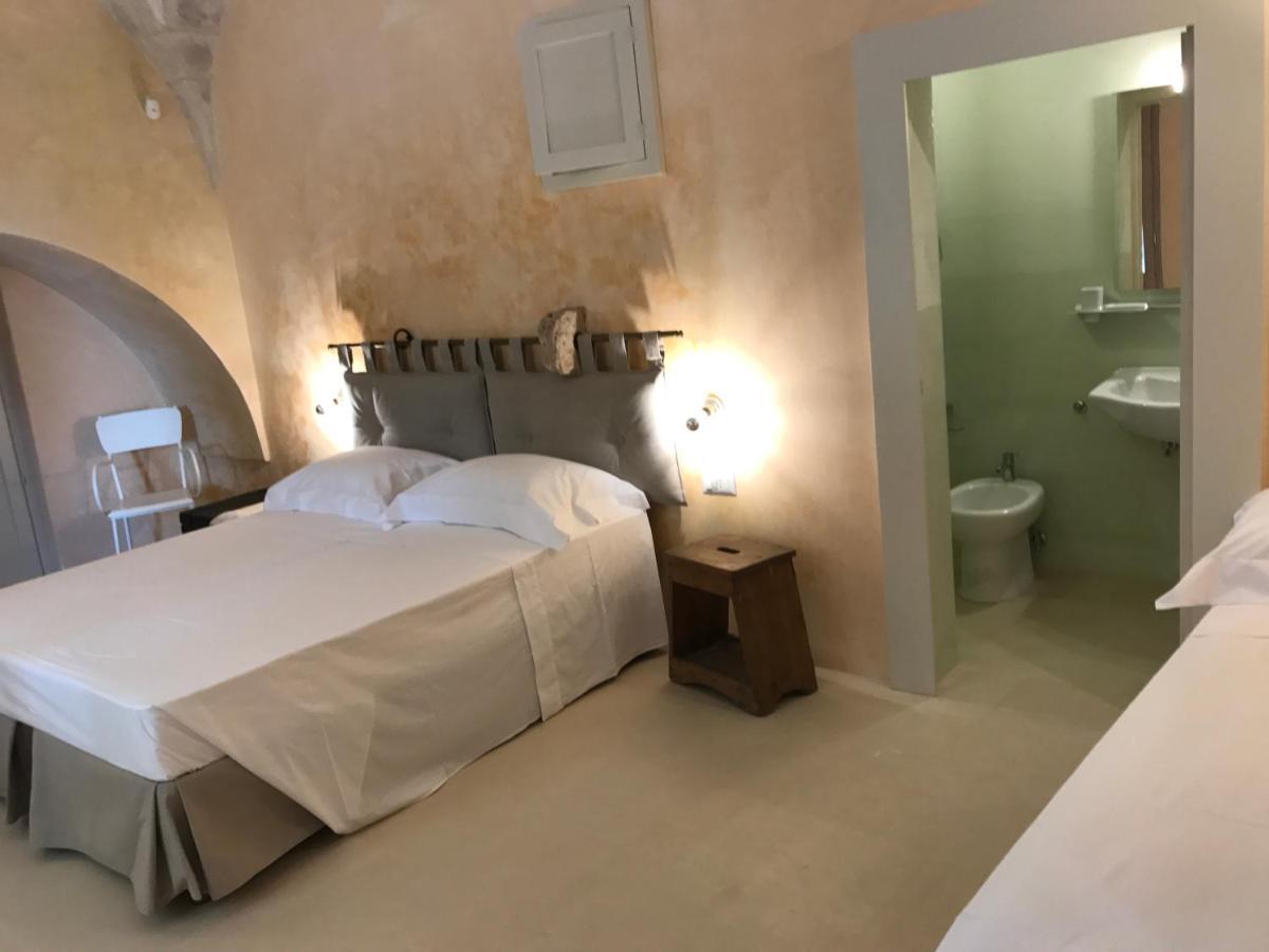 Tenuta Castelle Cutrofiano Exteriör bild